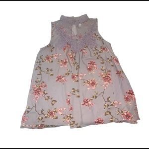 xhilaration sleeveless floral blouse womans medium